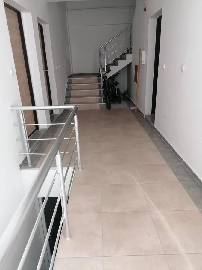 Hostel Denica สโกเปีย ภายนอก รูปภาพ